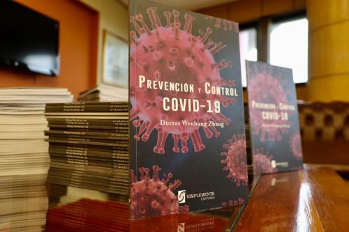China Popular dona libros sobre prevención y control del Covid-19
